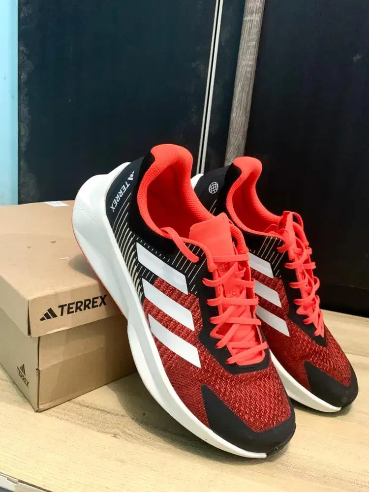 Sepatu Adidas Terrex