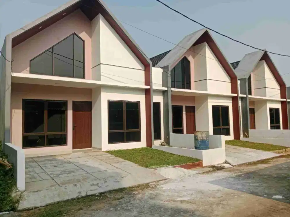 Dijual rumah siaphuni harga murah di Cluster Royal Emerald Bekasi