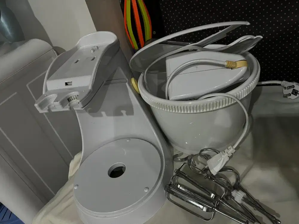 Dijual  Stand Mixer Miyako