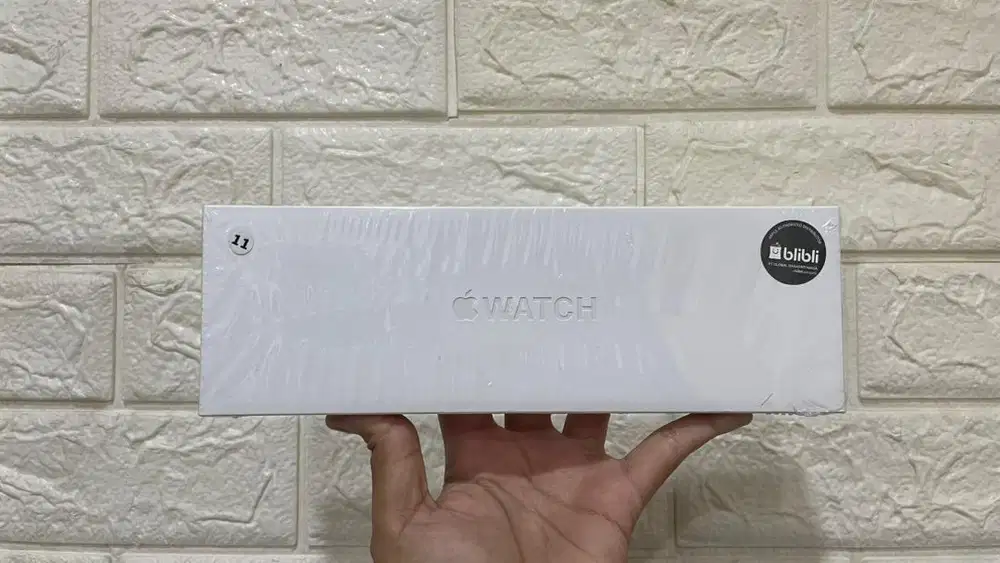 APPLE WATCH GEN 10 BRAND NEW