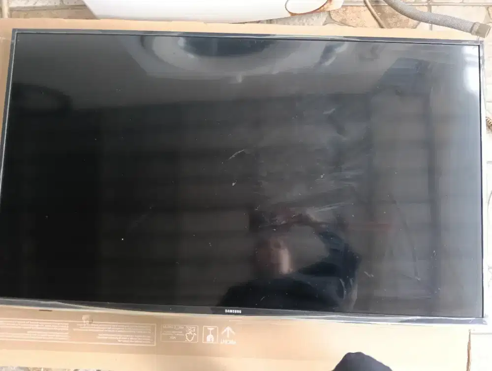 TV LED Digital  43 inch RUSAK