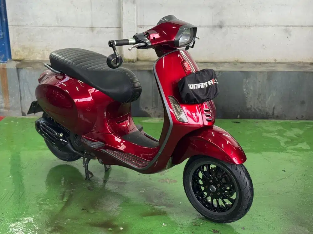 Vespa Sprint 150 2017 Pajak Hidup – Mesin Standar, Siap Pakai, Terawat