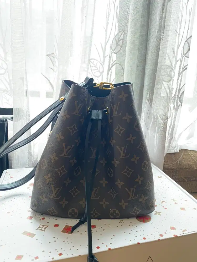 TAS LV TYPE MM MONOGRAM