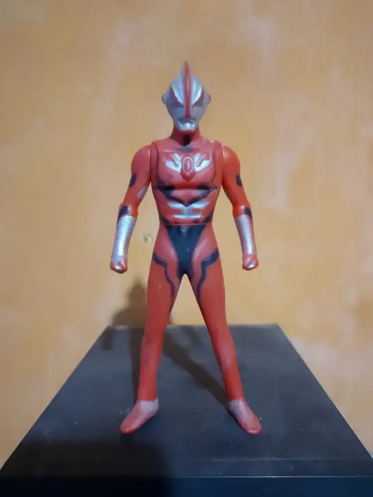 Figur Ultraman Made in china
