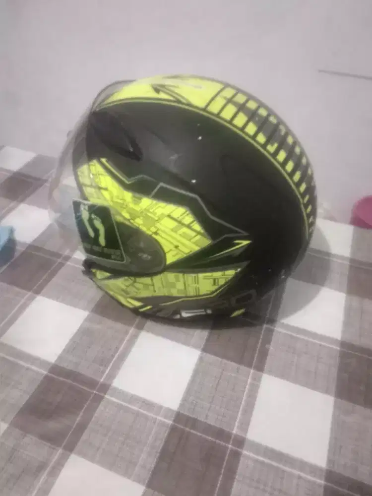 Jual helm merk zero