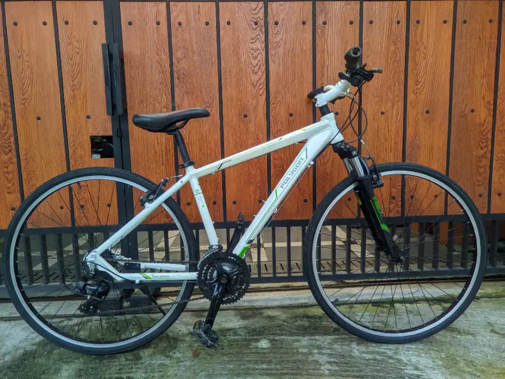 sepeda Polygon heist hybrid ukuran 700c bisa TT sepeda lain juga