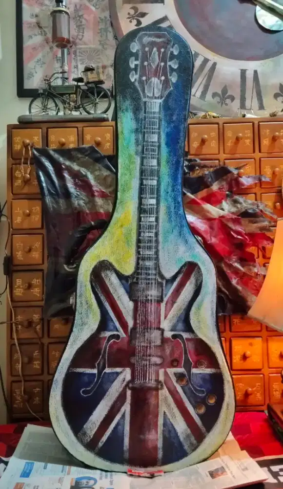 Gitar hardcase d lukis gitar Jack Union bekas second vintage antik