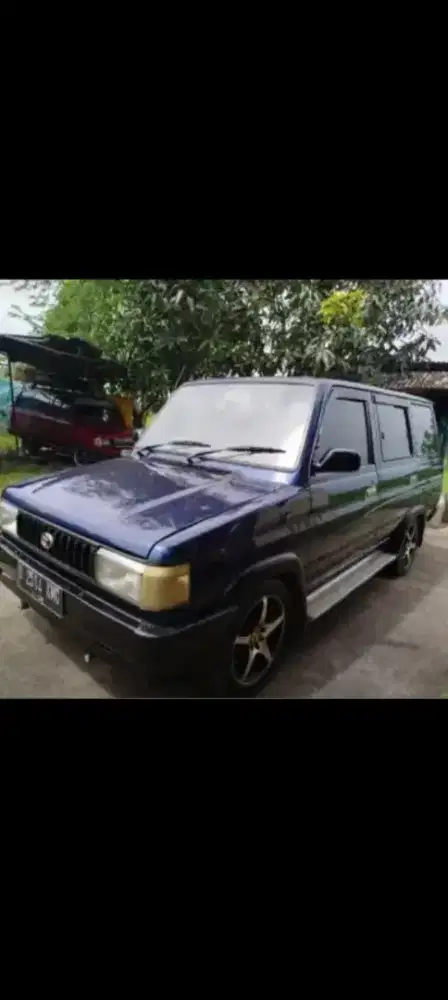 Di jual Kijang grand extra 1.8 long tahun 1995