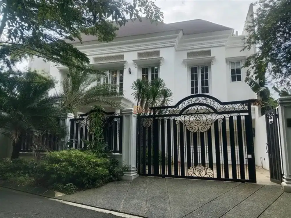 Lux Mewah Jual Rumah 2 Lantai di Pondok Indah Akses ke MRT, Pintu Tol, Scbd Dengan Fasilitas Kolam Renang Pribadi, Rooftop Area