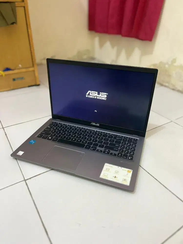 Asus vivobook 15 A516EA I3-1115G4 8 GB SSD 512 GB