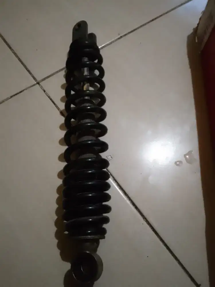 Shokbreker belakang Mio smile / sporty..