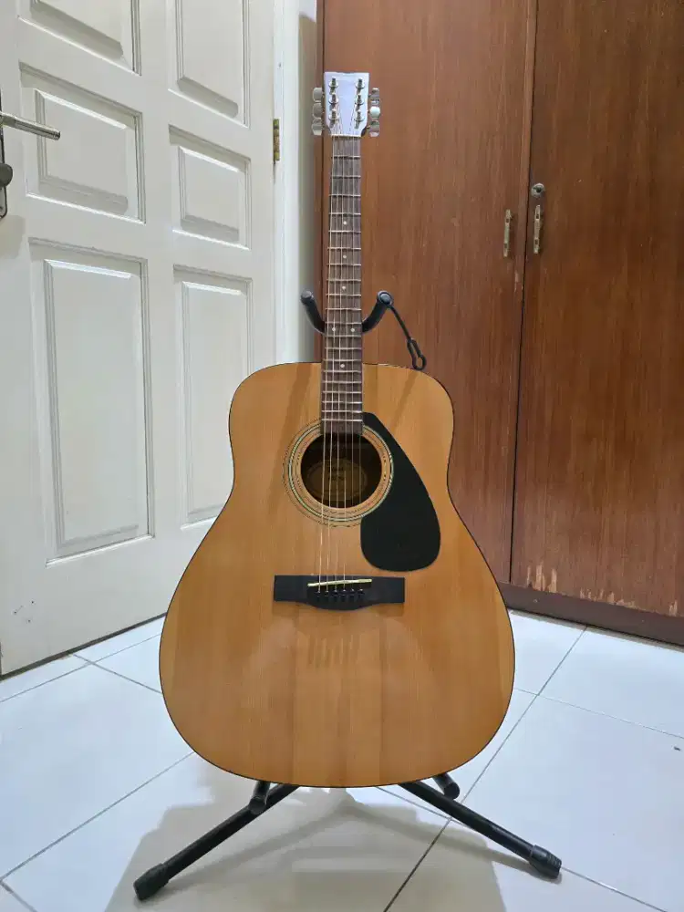 Yamaha FX 310 Akustik Elektrik