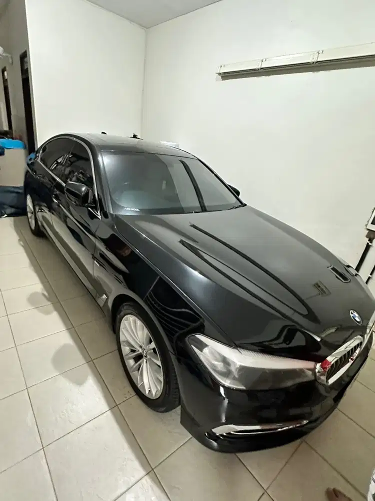 BMW 530i 2019 Bensin