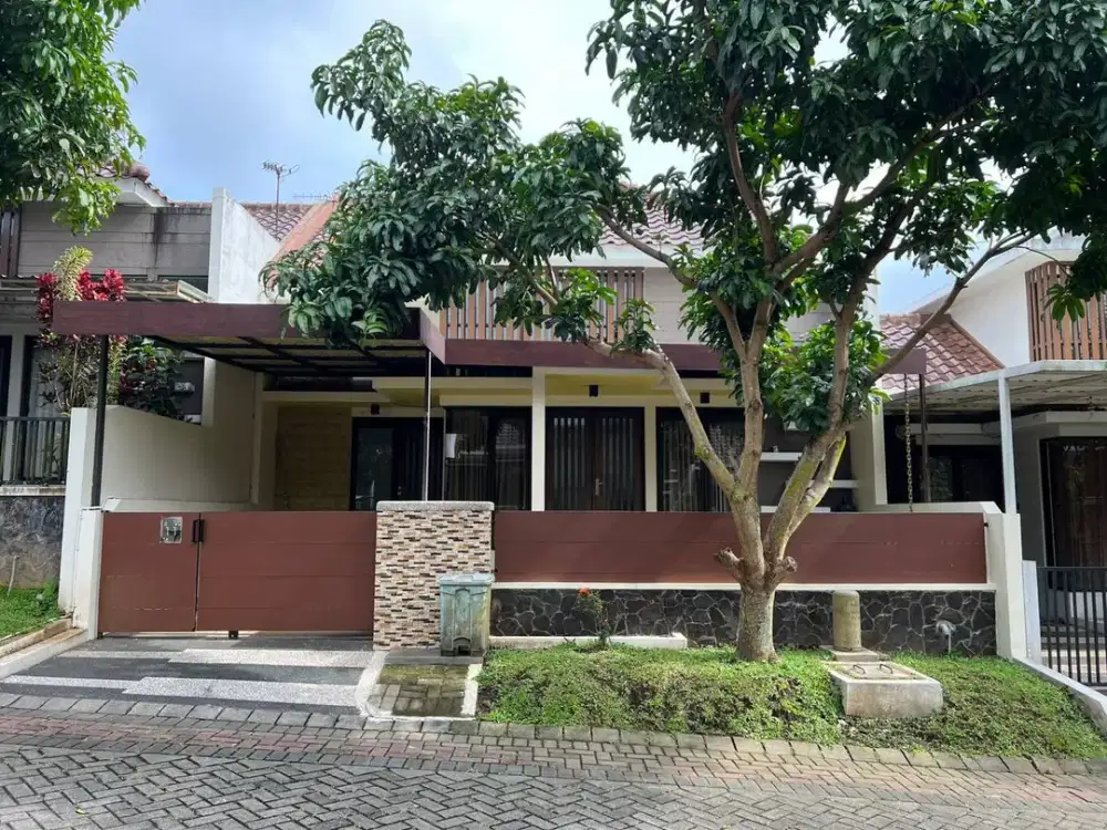 Dijual Rumah Furnished Terawat di Greenland Tidar Malang
