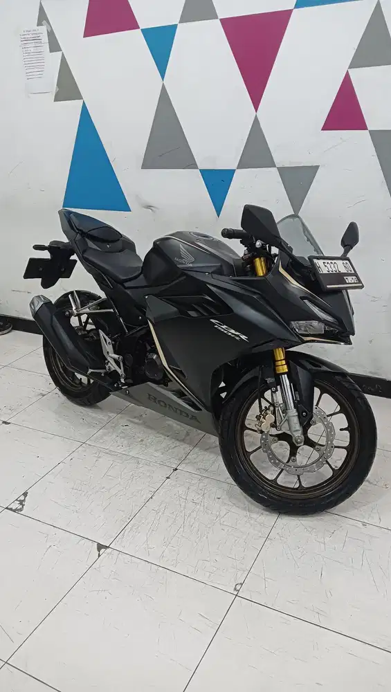 Honda All New CBR 150R Limited Edition 2023 km.10.000