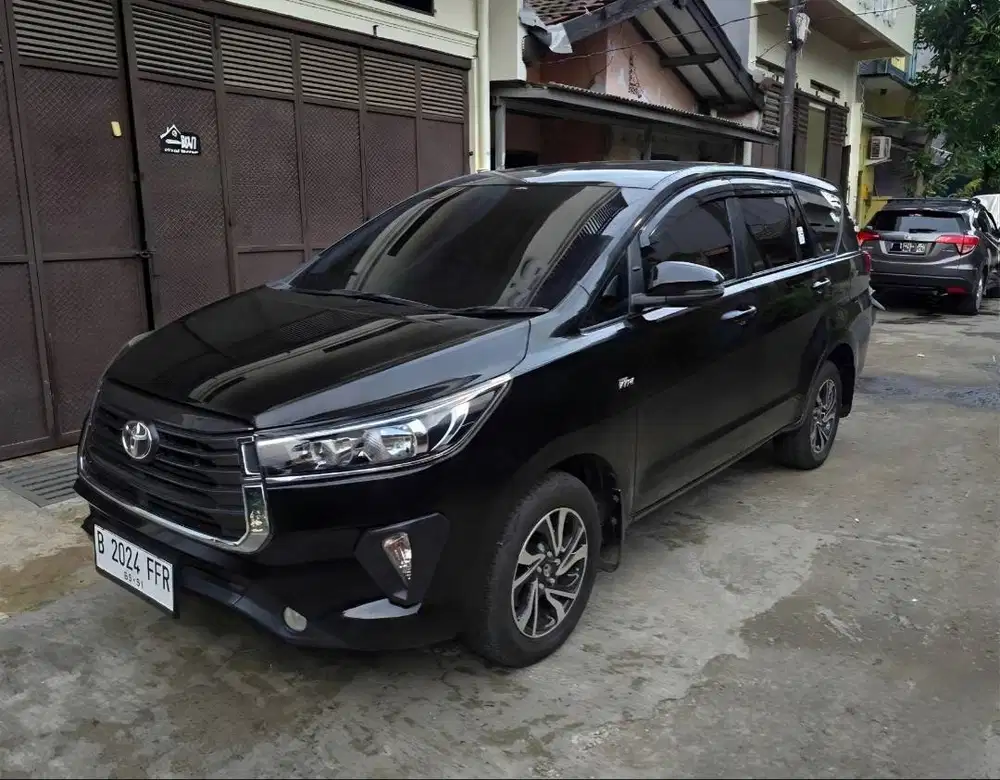 Toyota Kijang Innova Inova Reborn G Manual MT Tahun 2021 Hitam , 2022