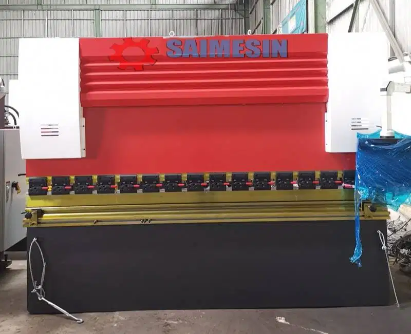 MESIN BENDING TEKUK PLAT 125 TON X 3.2 METER