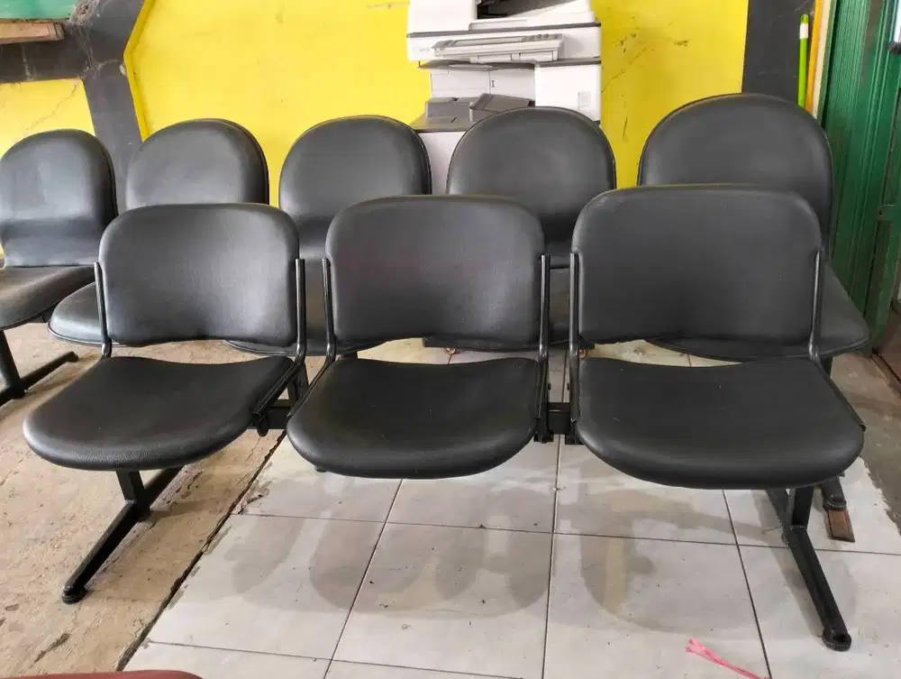 Kursi Tunggu 3 Kursi Jok busa tebal