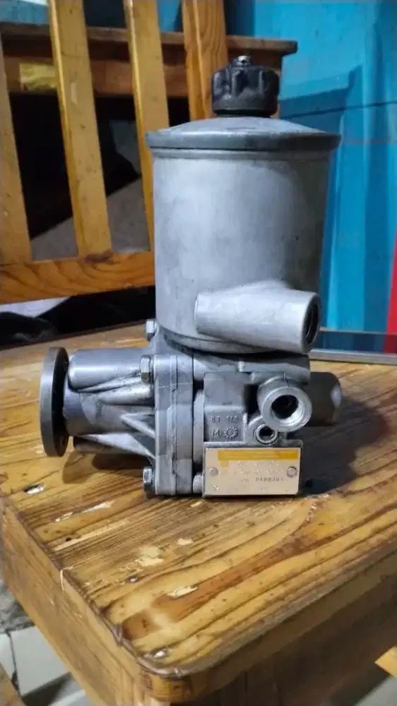 Pompa power steering mercedes-benz W202 C200