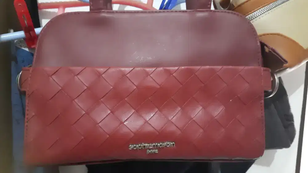 Tas  selempang wanita