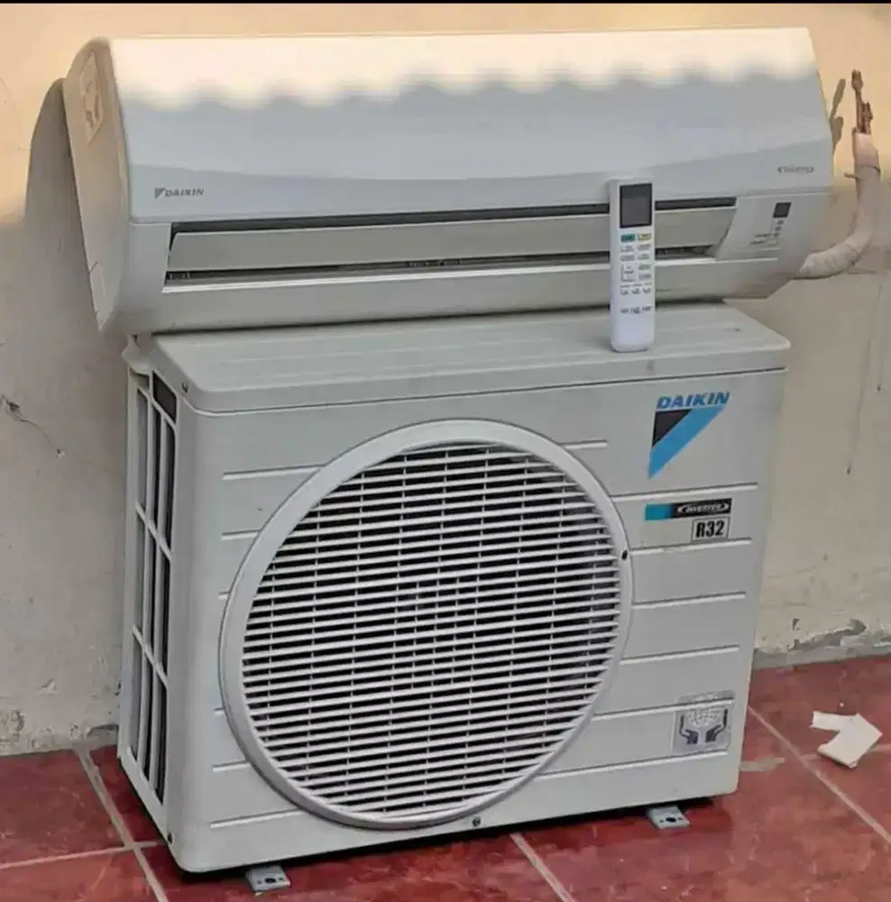 Ac daikin inverter 1/2pk 3/4pk 1pk second plus pasang