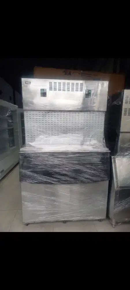 Mesin Ice Flake Maker SANYO kap.1 Ton/hr Garansi
