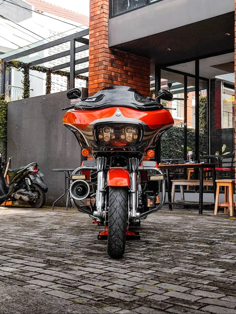 Harley Davidson Road Glide CVO Screaming Eagle 2013 FP TT