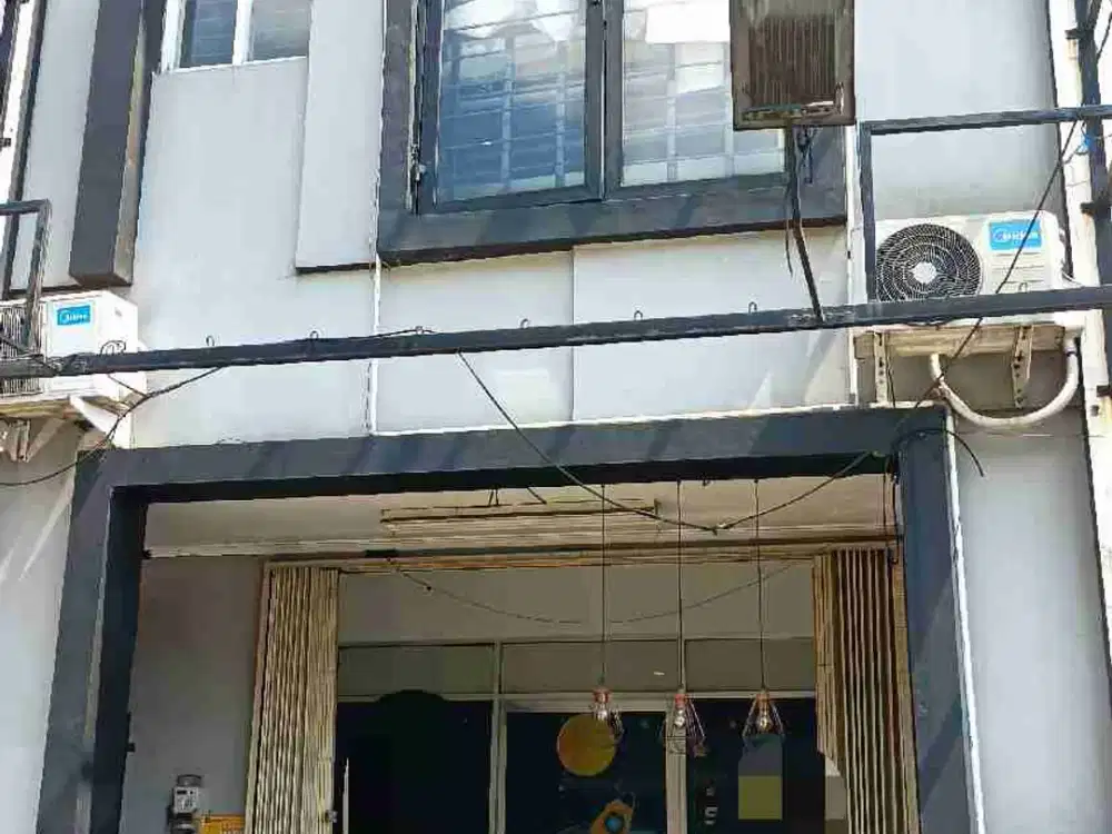 DI JUAL RUKO 3 LT PASAR MODERN PARAMOUNT GADING SERPONG