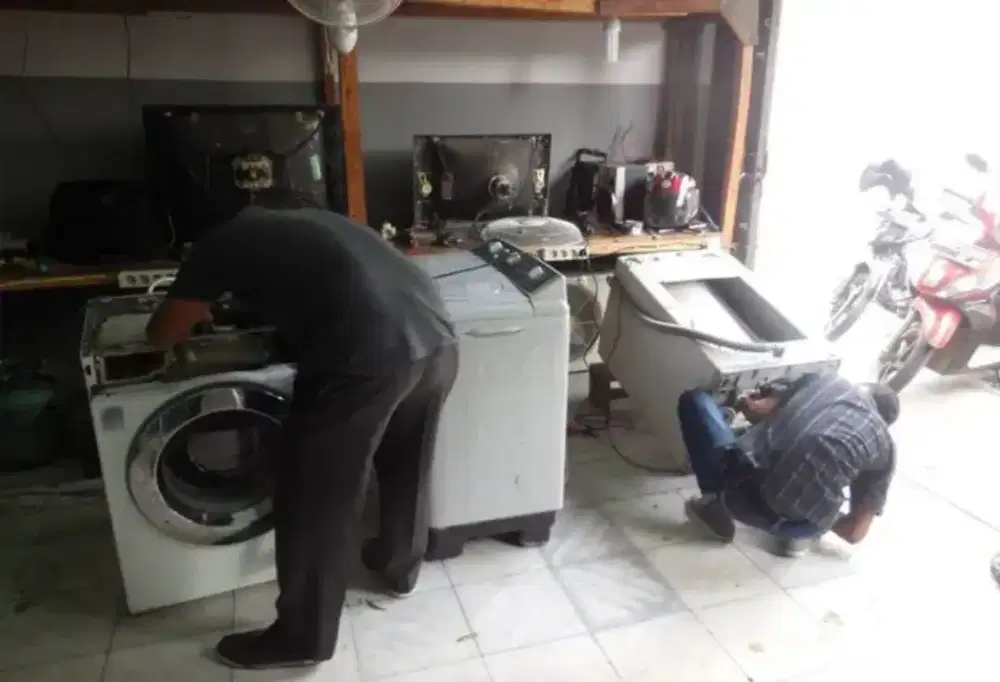 Service Ac,Kulkas,Pompa Air,Mesin Cuci dan Bongkar Pasang AC.