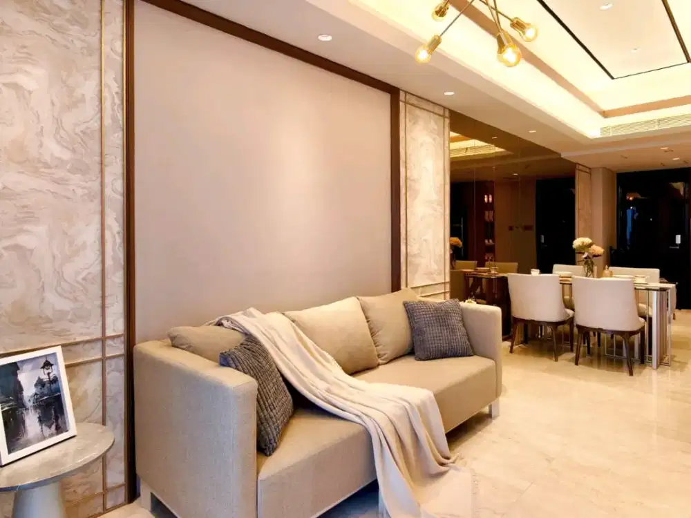 ONE EAST RESIDENCE LT17