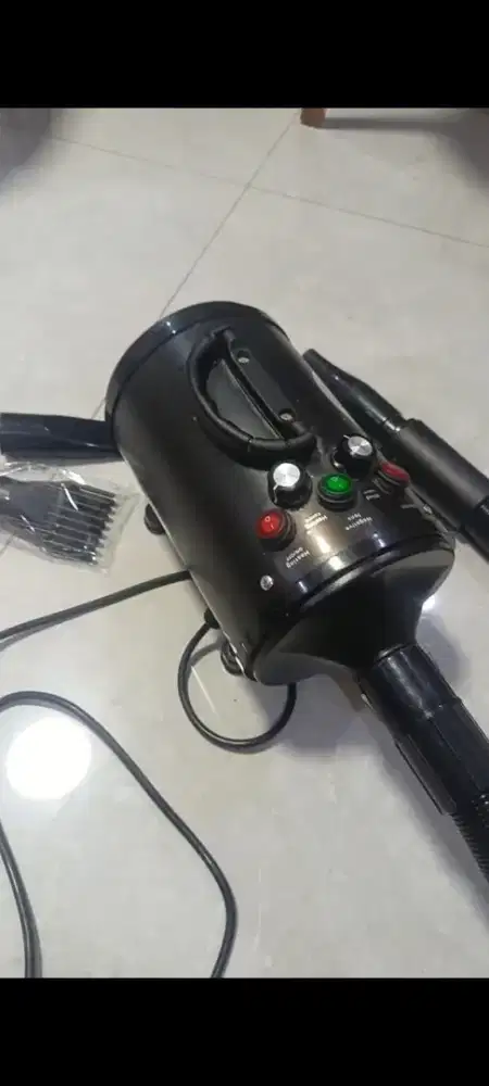 Blower hewan twister