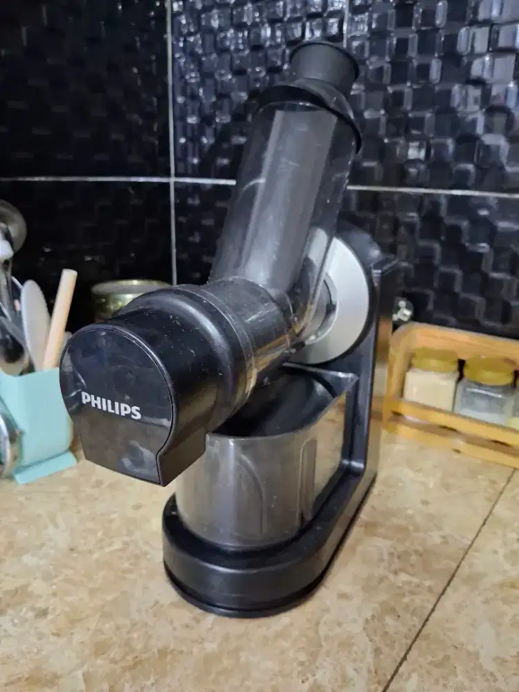 Slow juicer philips hr1889