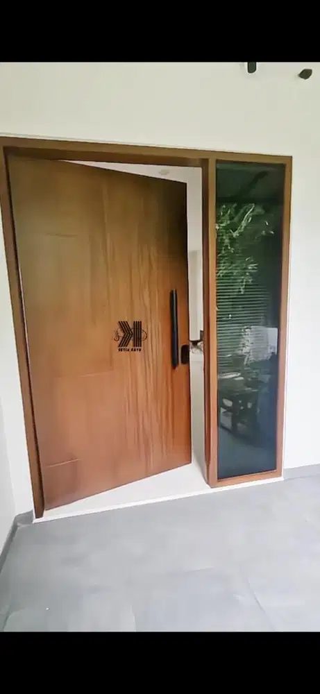 Daun pintu kayu merbau