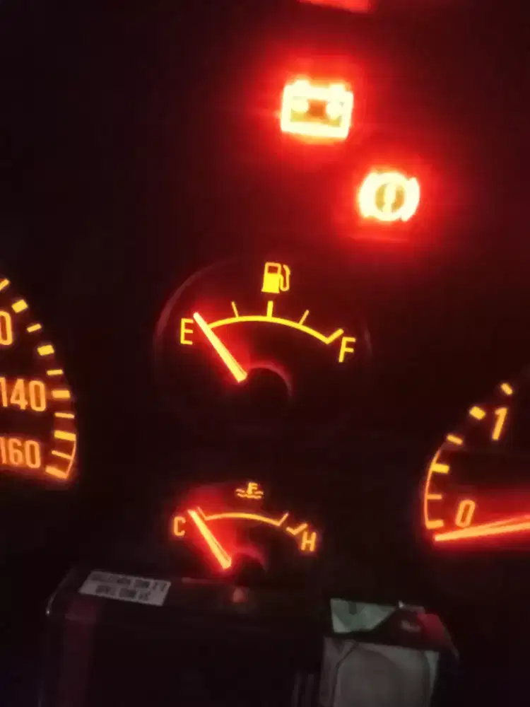 **Cari pekerjaan yg halal**