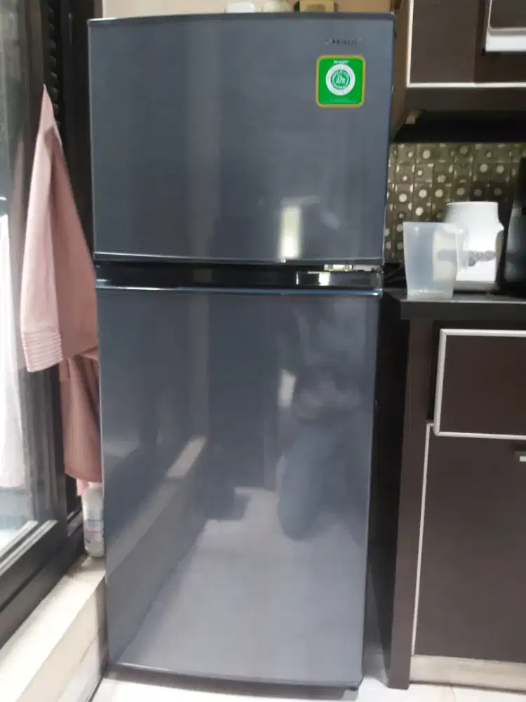 Jual kulkas 2 pintu merk sharp