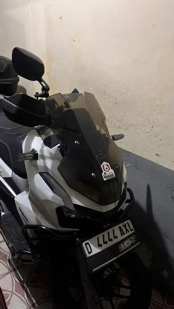 Honda ADV 160 Tahun 2023