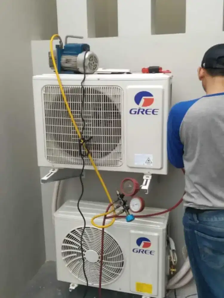 Service AC pasang bongkar AC