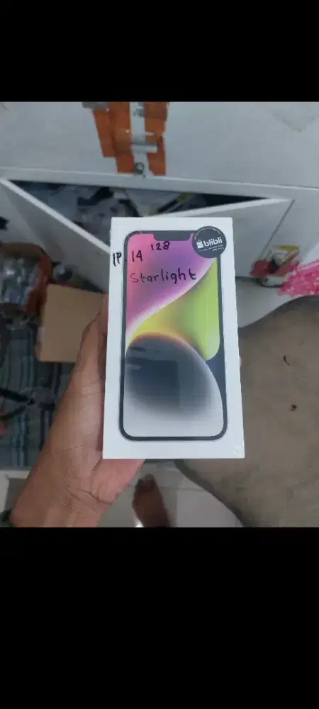 iPhone 14 BNIB garansi resmi tam iBox