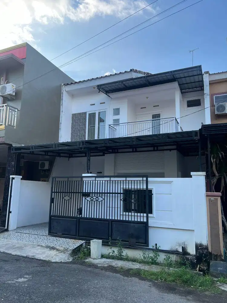 Jual Cepat Rumah 2 Lantai SHM - Lokasi Strategis Jl. Prof. Abdurahman