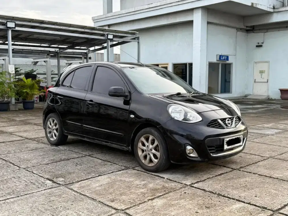 Nissan March 1.5 Matic AT 2013