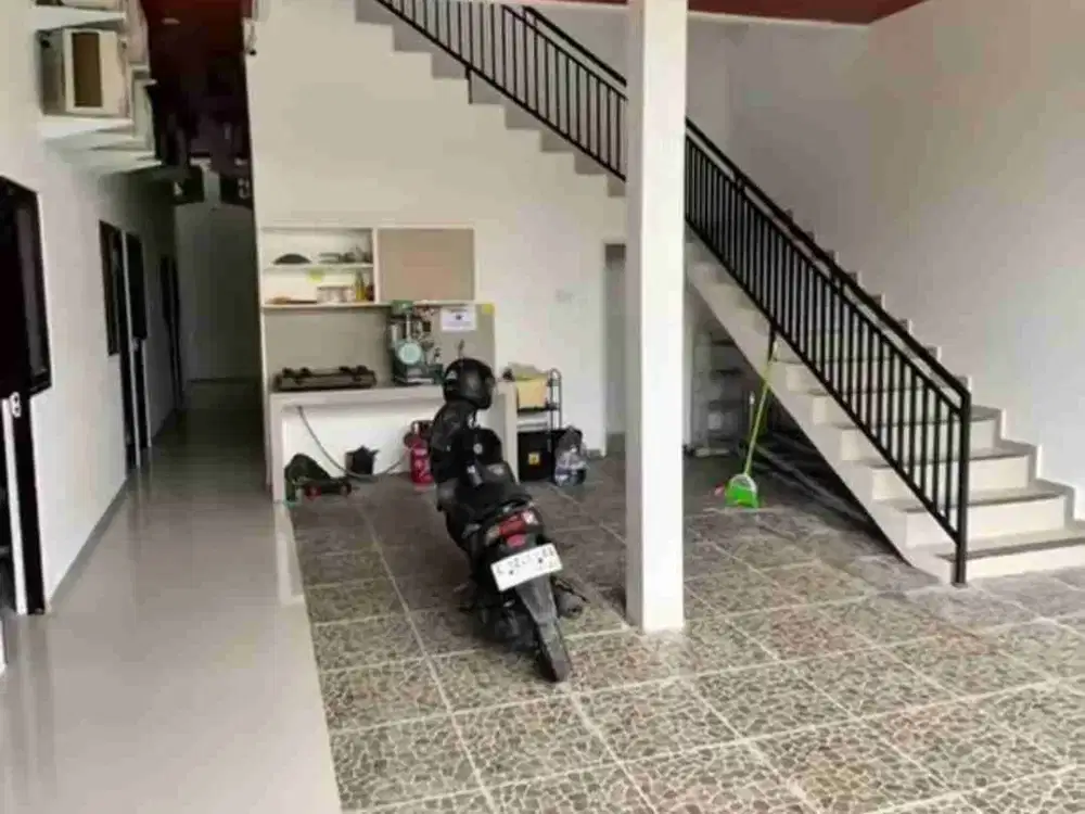 Dijual Rumah Kost Aktif Produktif Full Perabotan 2 Lantai Perum Babatan Wiyung Surabaya