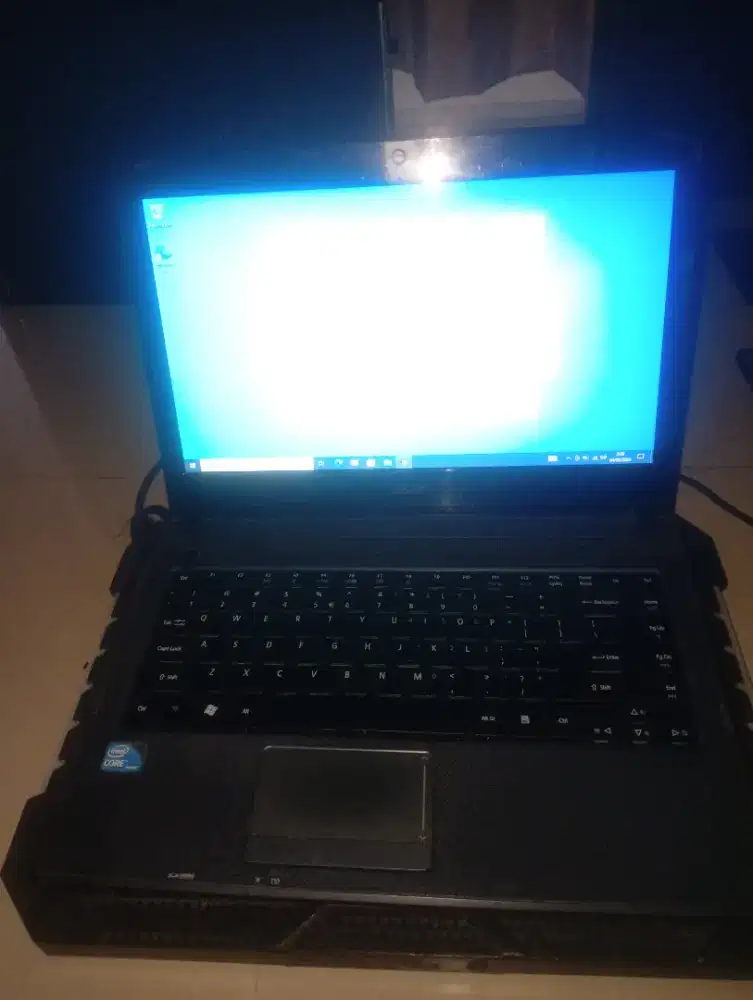 Laptop Acer Core i3