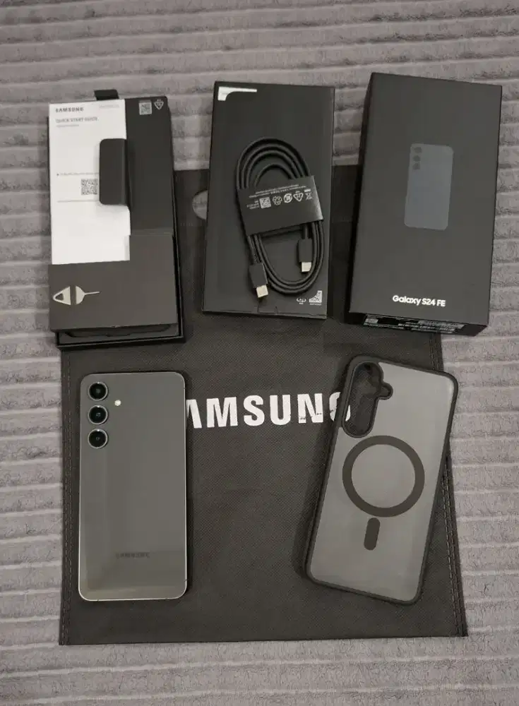 Samsung Galaxy S24 Fe 8/256 Hitam Like new Fullset resmi