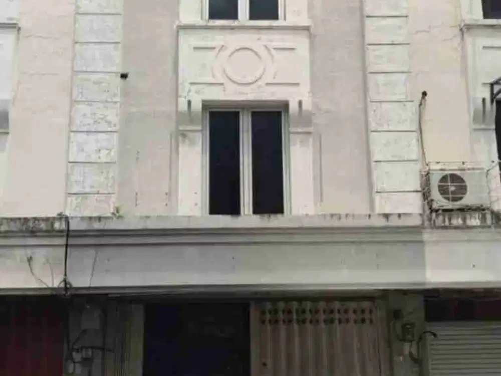 KOMBES M DURYAT 4 LANTAI ‼️Sewa Ruko Startegis Pusat Kota Surabaya