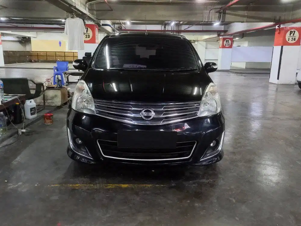 Nissan livina HWS matik 2012