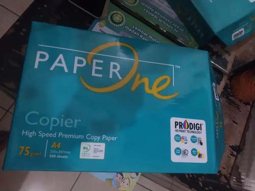 Kertas paper one A4 75 gsm