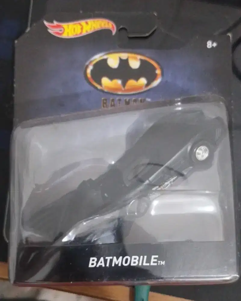 [FOR SALE] Hot Wheels Batmobile (1989 Movie Version)