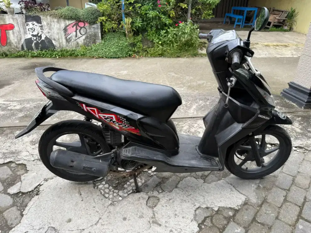 Honda beat THN 2012 plat AB Bantul