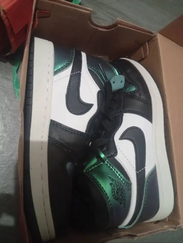 Nike Air Jordan 1 kidz