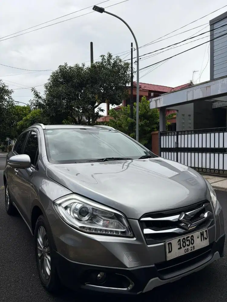 SUZUKI SX4 S-CROSS AT 2017 (metic)